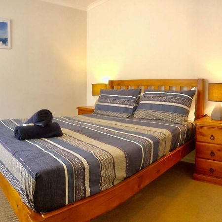 גרלדטון Beach House Opposite Ocean 4 Bed 2 Bathroom With Pool מראה חיצוני תמונה